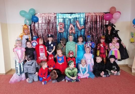 BAL KARNAWAŁOWY U „MOTYLKÓW”