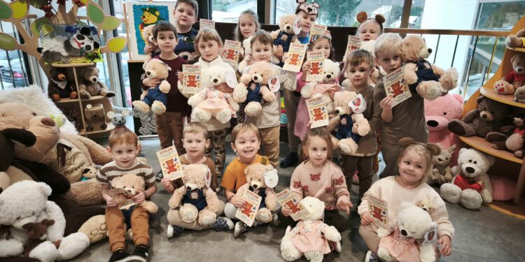 Artystyczne Świętowanie Dnia Pluszowego Misia