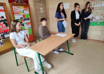 WYBORY PRZEWODNICZĄCEGO SAMORZĄDU UCZNIOWSKIEGO